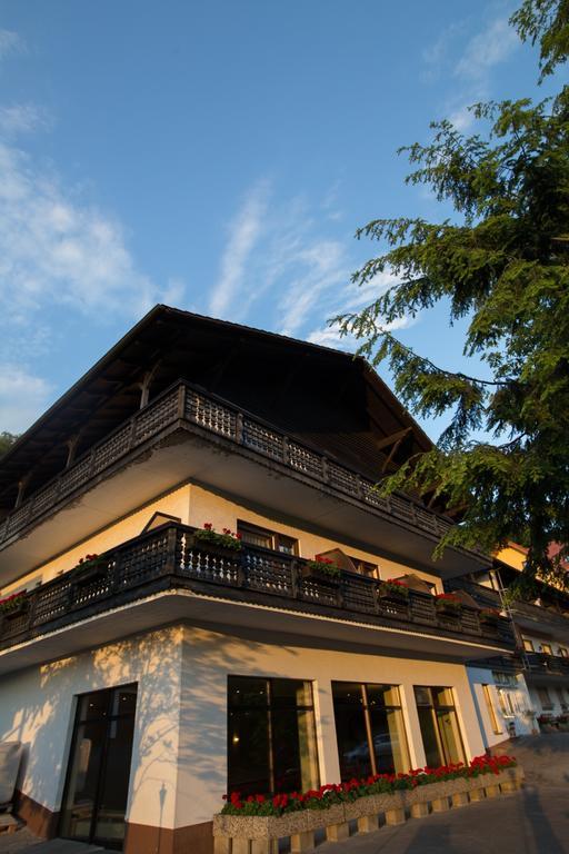 Wald-Hotel Heppe Dammbach Εξωτερικό φωτογραφία