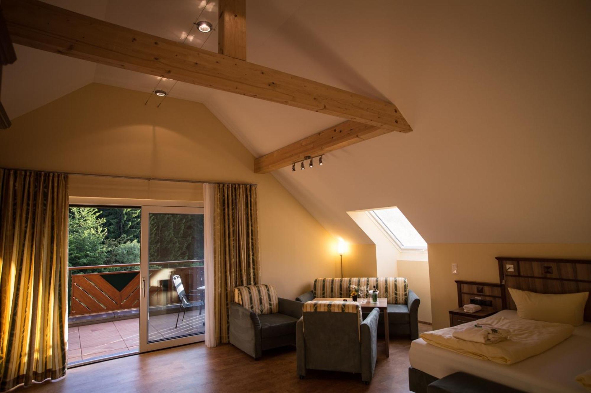 Wald-Hotel Heppe Dammbach Δωμάτιο φωτογραφία